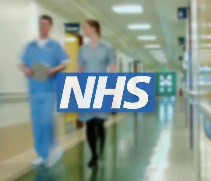 英国简化注册程序，招聘海外护士、牙医填补NHS职位空缺